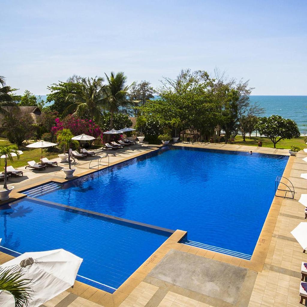 Victoria Phan Thiet Beach Resort & Spa