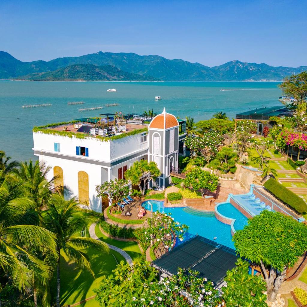 Green Oasis Nha Trang Resort