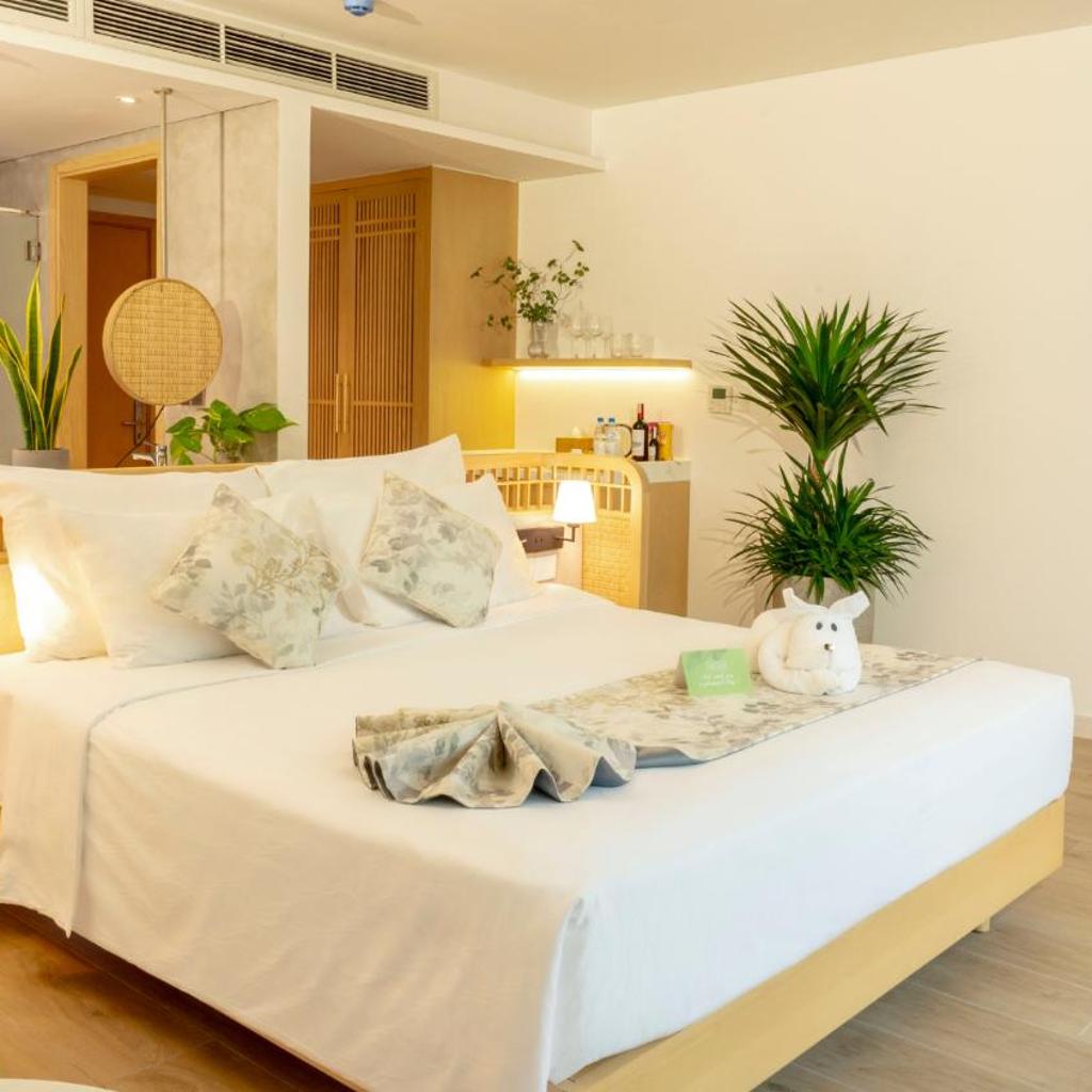The Cliff Resort & Residences