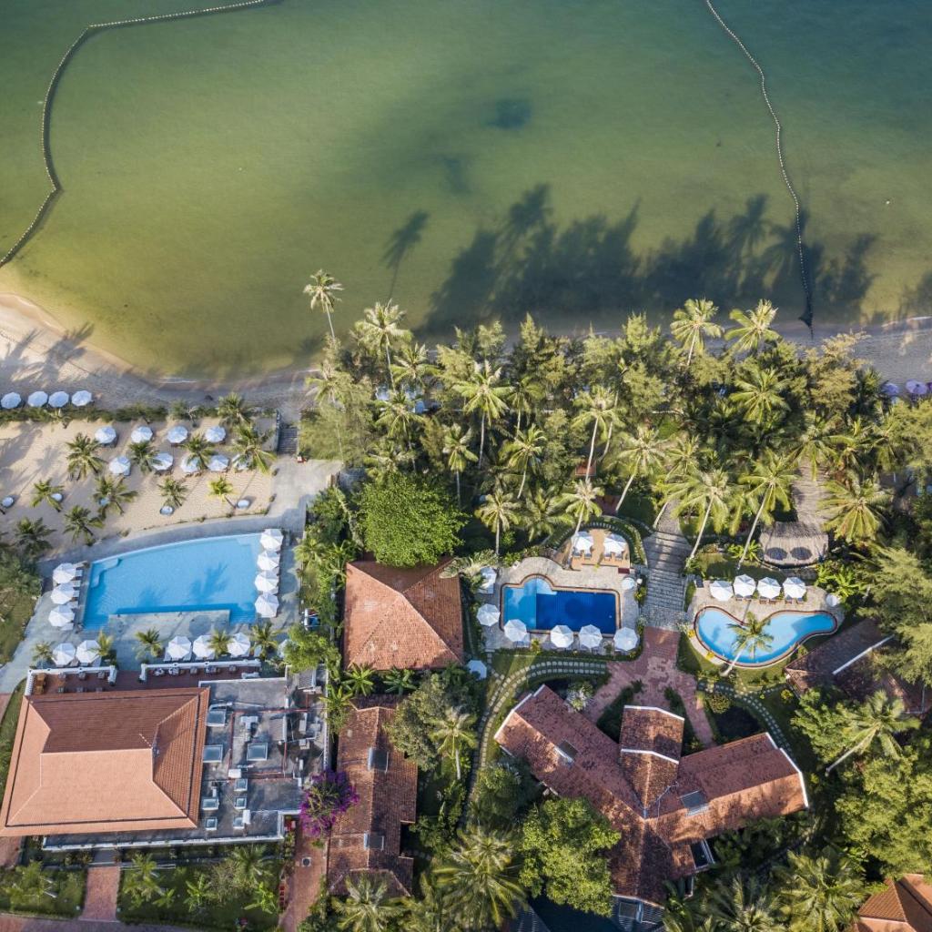 Cassia Cottage Resort and Spa