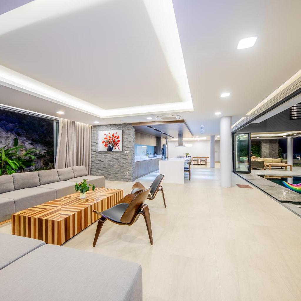 Nha Trang Oceanfront Luxury Villa Anh Nguyen