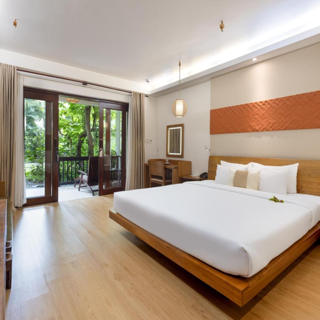 Bamboo Village Beach Resort & Spa