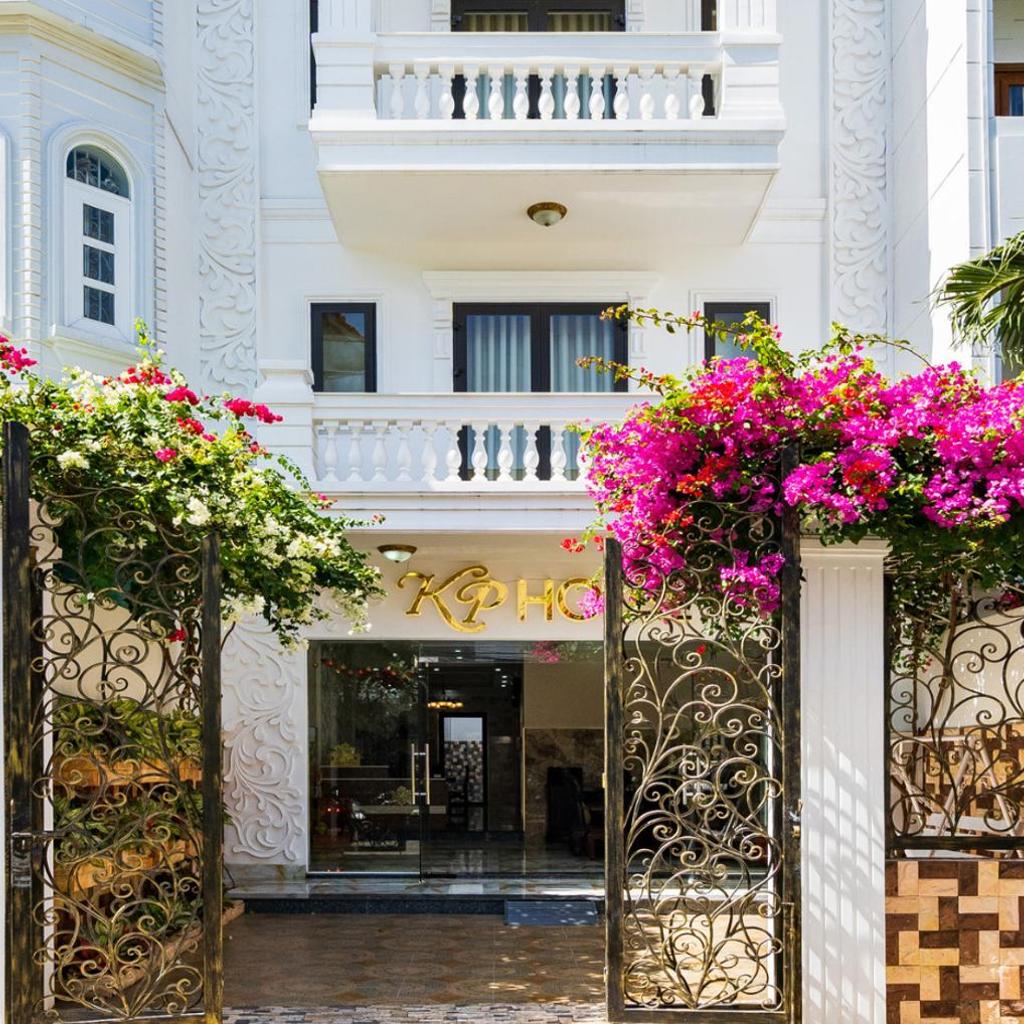 Joi Home The Hidden Villa